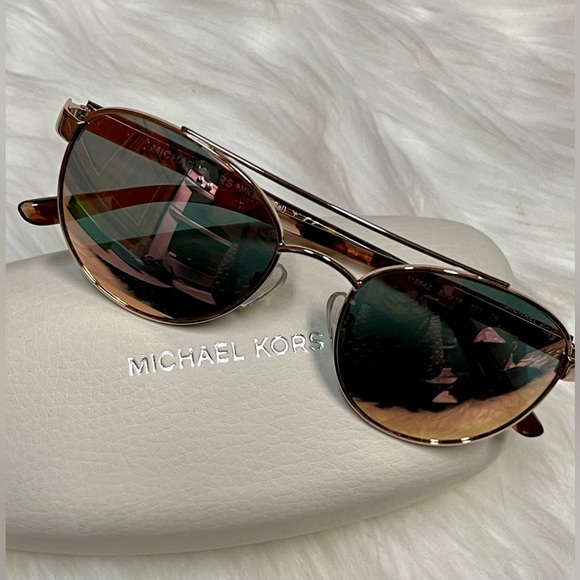 MICHAEL KORS AVIATOR STYLE MIRRORED SUNGLASSES NIB - Picture 16 of 16